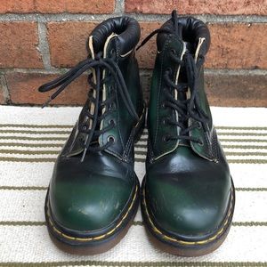 Dr Martens Vintage 939 Black & Green Boots!
